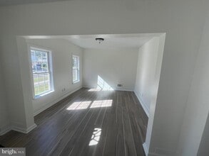301 N 8th St in Vineland, NJ - Building Photo - Building Photo