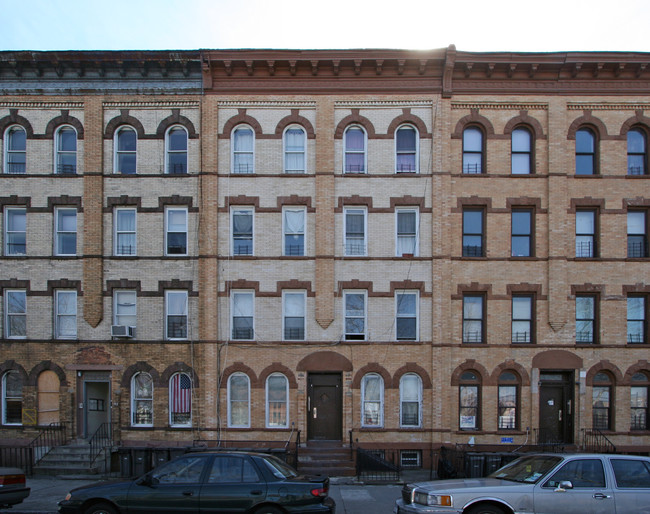 790 Madison St in Brooklyn, NY - Building Photo - Building Photo