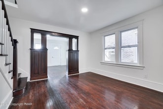 510 Brown St in Stroudsburg, PA - Foto de edificio - Building Photo