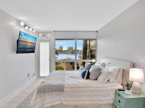 1124 Seminole Dr in Fort Lauderdale, FL - Building Photo - Building Photo