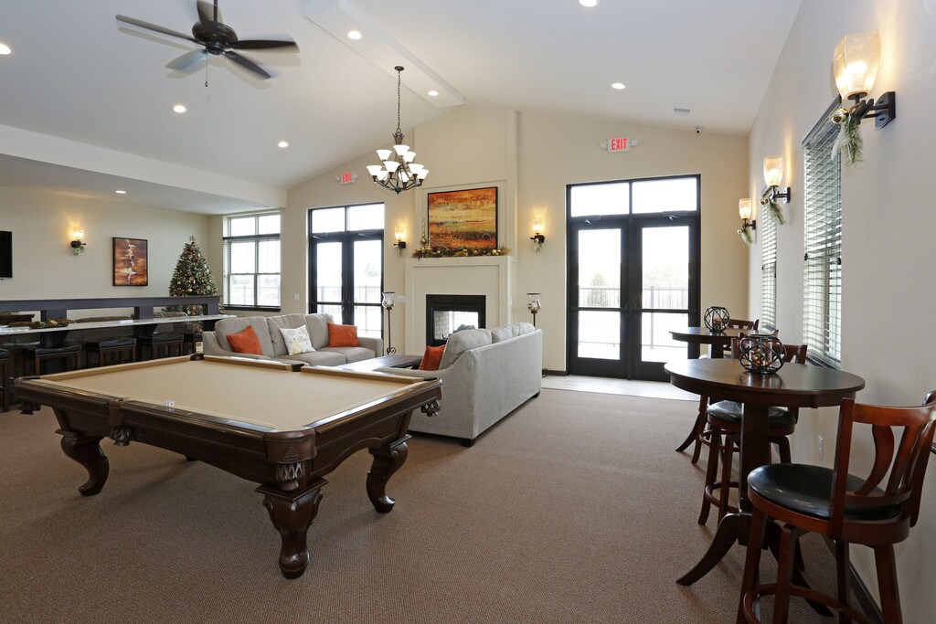 Market Square Apartments Kenosha, WI Apartments