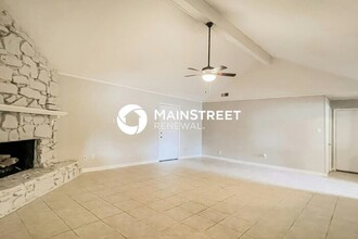 4290 Park Forest Dr in Memphis, TN - Building Photo - Building Photo
