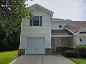 1118 Towne Pk E Dr in Rincon, GA - Building Photo