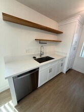 3900 W 1st St, Unit 9 in Los Angeles, CA - Foto de edificio - Building Photo