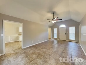 2210 Burr Ct in Murfreesboro, TN - Building Photo - Building Photo