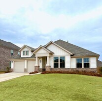 9508 Dakota Dr in Pike Road, AL - Building Photo