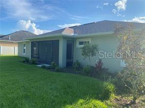 104 S Coopers Hawk Way in Palm Coast, FL - Building Photo - Building Photo