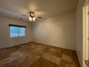 3633 S Paseo de Los Nardos in Green Valley, AZ - Building Photo - Building Photo