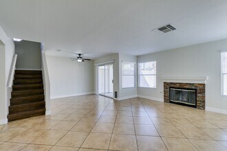 8316 Monico Valley Ct in Las Vegas, NV - Building Photo - Building Photo