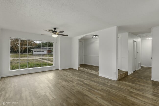 2425 Belmont Blvd in Bossier City, LA - Building Photo - Building Photo