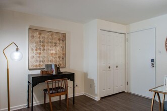 Chesterfield Apartment Homes in Levittown, PA - Building Photo - Building Photo