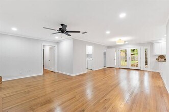 3643 S Hills Ave in Fort Worth, TX - Building Photo - Building Photo