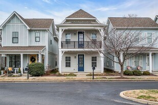 720 Cottage Park Dr in Nashville, TN - Building Photo