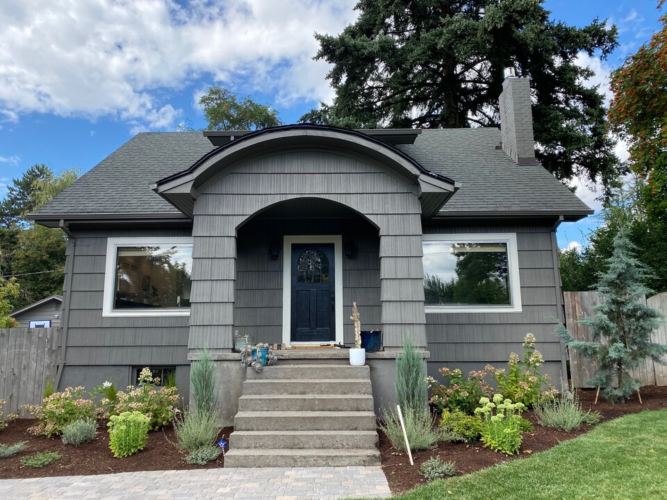 10945 SW Fairhaven Way in Tigard, OR - Building Photo