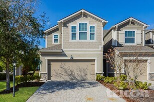 12447 Trailhead Dr, Unit 214 in Bradenton, FL - Building Photo