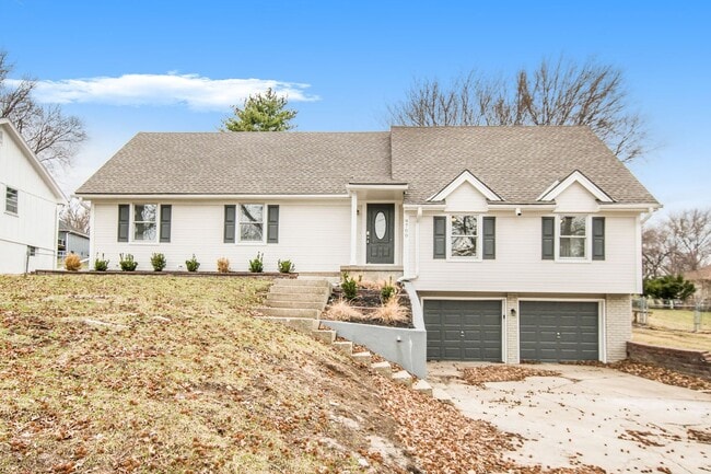 property at 9700 N Campbell Dr