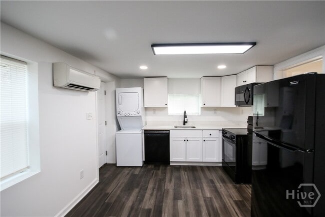 property at 1904 E 51st St