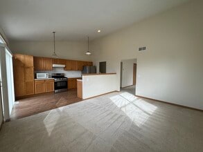 1991 Westridge Pl in Aurora, IL - Building Photo - Building Photo