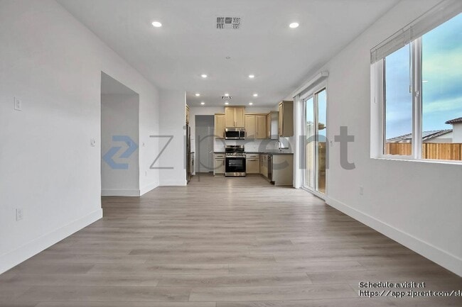 260 Teton Ranch Wy in Patterson, CA - Foto de edificio - Building Photo