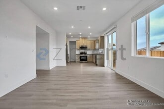 260 Teton Ranch Wy in Patterson, CA - Building Photo - Building Photo