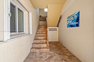 201 Wildwood Cir in Key Largo, FL - Building Photo - Building Photo