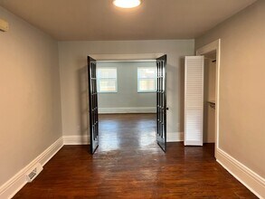 1209 Linden Pl in Pittsburgh, PA - Building Photo - Building Photo