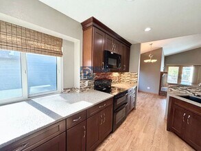 9349 Waterford Ct in Littleton, CO - Building Photo - Building Photo