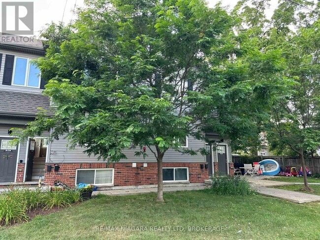 220 Erie St in Port Colborne, ON - Building Photo - Building Photo
