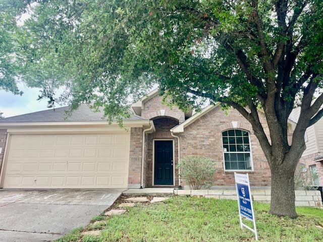 378 Paradise Mountain in Buda, TX - Building Photo - Building Photo