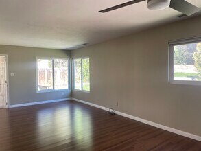 4925 Tierra Baja Way in San Diego, CA - Building Photo - Building Photo