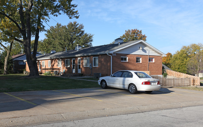 12609 Blue Ridge Blvd in Grandview, MO - Foto de edificio - Building Photo