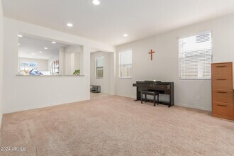 6951 W Pedro Ln in Phoenix, AZ - Building Photo - Building Photo