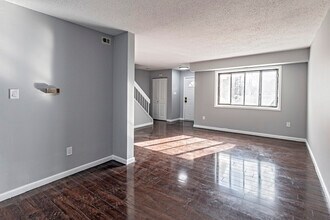 54 Georgetown Rd in Lindenwold, NJ - Building Photo - Building Photo