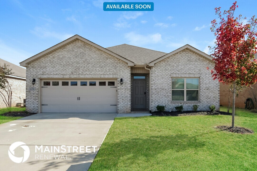 14784 Norfleet Dr in Athens, AL - Building Photo