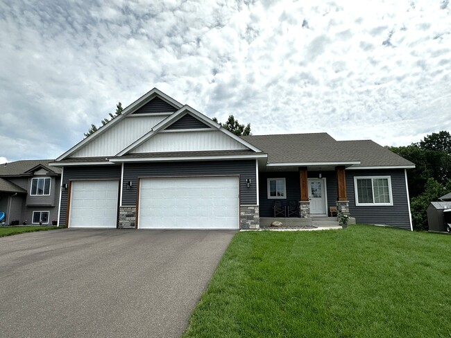 property at 465 29th Ct SE