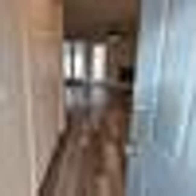 property at 1575 Distinctive Ct S