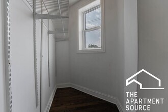 2450 N Milwaukee Ave in Chicago, IL - Building Photo - Building Photo