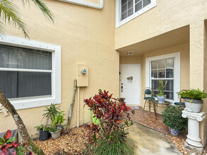 8103 Southgate Blvd in North Lauderdale, FL - Building Photo - Building Photo