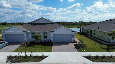 44448 Palm Frond Dr in Punta Gorda, FL - Building Photo - Building Photo