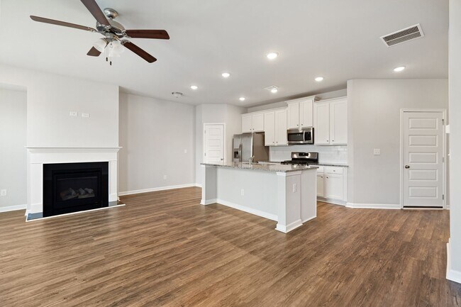 3609 Prospect Point Dr in Oakwood, GA - Building Photo - Building Photo