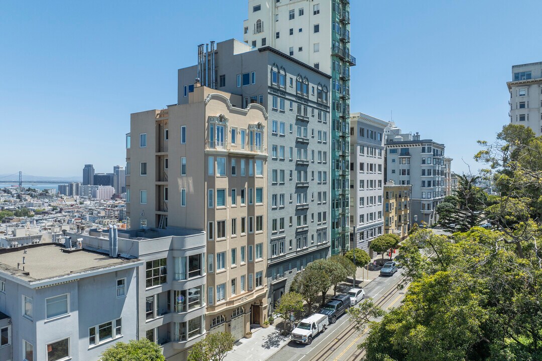 2240 Hyde St in San Francisco, CA - Building Photo