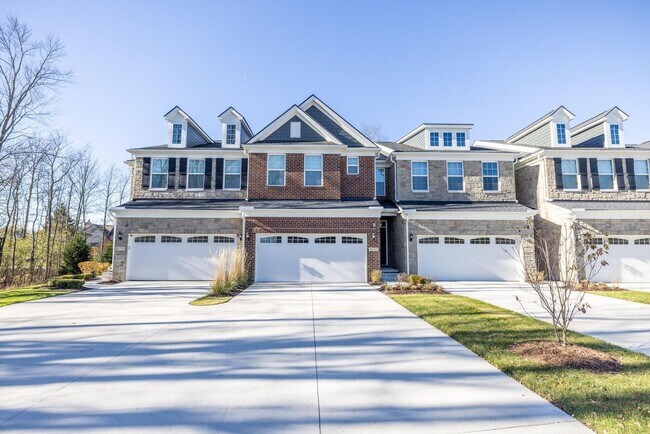 40207 Premier Dr in Plymouth, MI - Building Photo - Building Photo