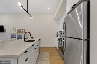 630 Federal St in Philadelphia, PA - Building Photo - Building Photo