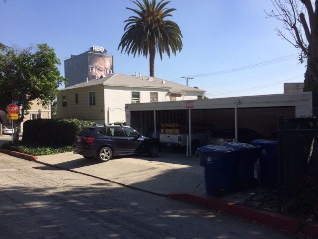 1115 N Doheny Dr in West Hollywood, CA - Building Photo - Building Photo