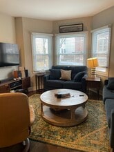 1212 W Henderson St in Chicago, IL - Building Photo - Building Photo