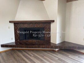 760 Pine St in Monterey, CA - Building Photo - Building Photo