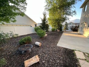 157 N Keogh Ln in Ogden, UT - Building Photo - Building Photo