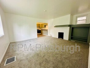 42 Climax St in Pittsburgh, PA - Building Photo - Building Photo
