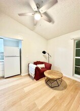 2731 Cypress Ave in Miramar, FL - Building Photo - Building Photo