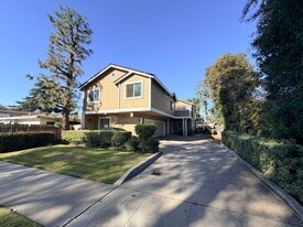 517 W Williamson Ave in Fullerton, CA - Building Photo